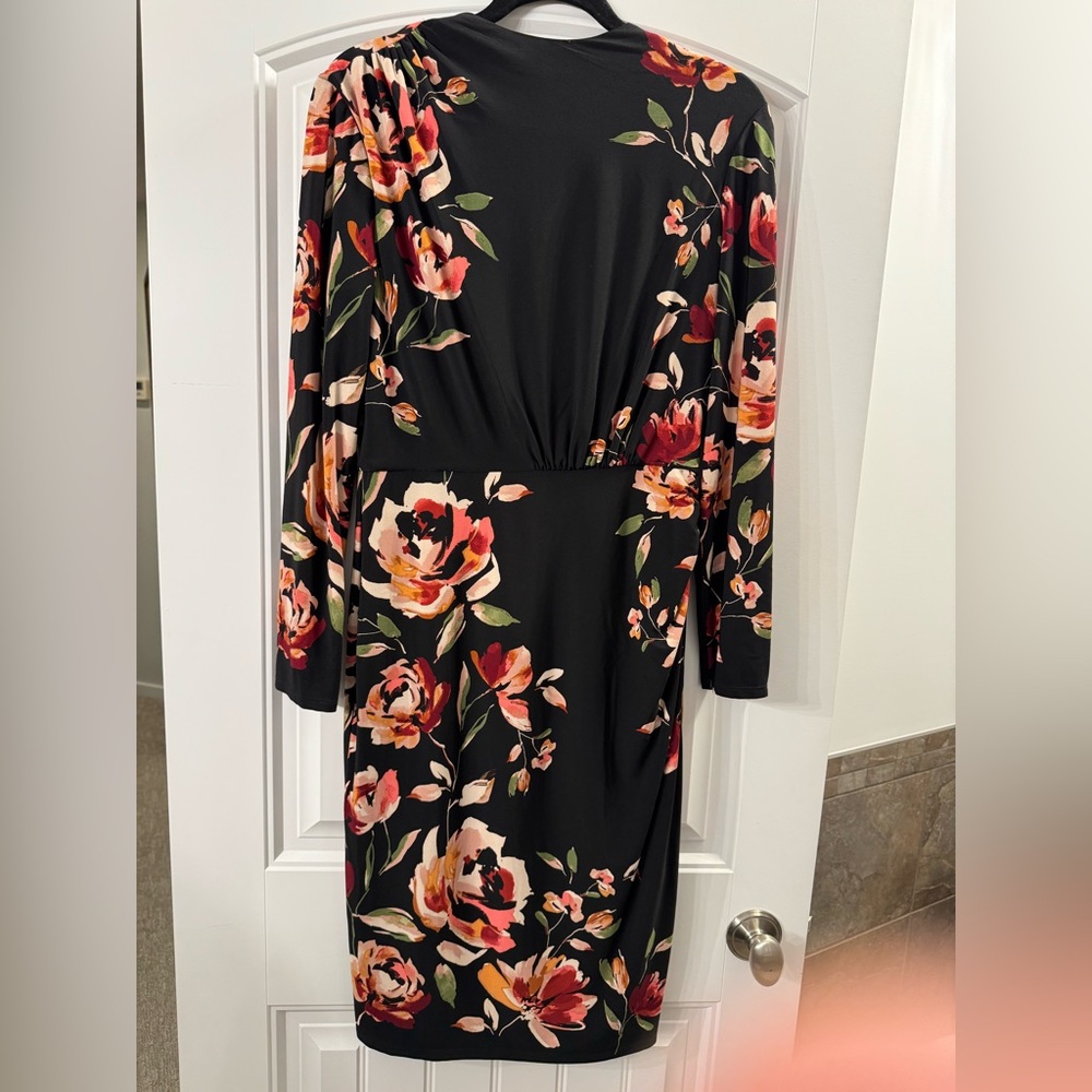 Elegant Floral Long Sleeve Dress